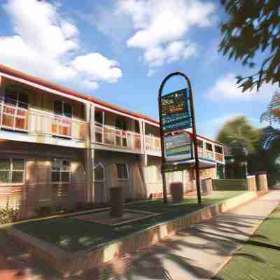 品質飯店 Hotel Exterior