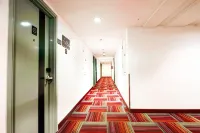 HORU Hotel Mangga Dua Square