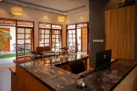T-Door Guest House