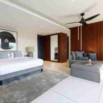 Gamay 3-Bedroom Villa with Beach Access Rooms