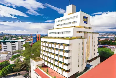 Hotel Plaza San Martin Hotels near Cerro Juana Lainez Park
