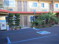 Fullerton Lodge Hotels in Fullerton