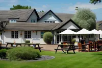 Basingstoke Country Hotel & Spa Hotels near Oakwood House