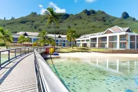 쿡스 베이 호텔 앤 스위트 Green Pearl Golf Course Moorea 주변 호텔