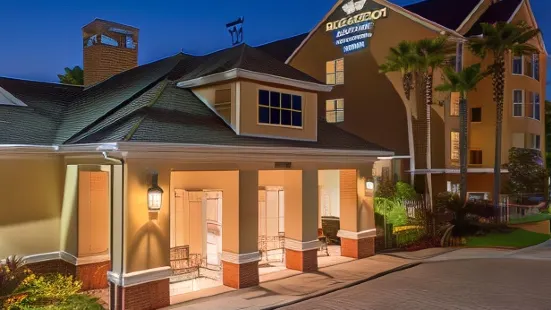 Homewood Suites by Hilton Orlando-UCF Area