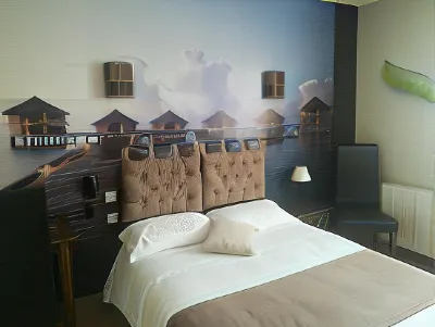 Contact Hôtel du Relais Thouars Hotels in Ternay