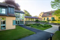Stiftsgården Åkersberg Hotels in Hoor
