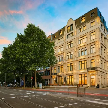 Soaltee Westend Messe Frankfurt Отели рядом с достопримечательностью «Исторический музей»