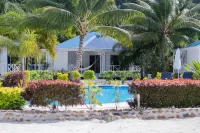 OPOA BEACH HOTEL - Pool