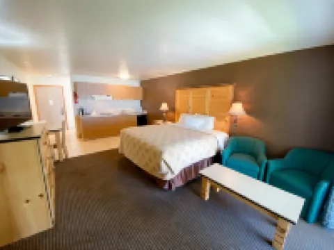 Sisters Inn & Suites Hotels in Sisters