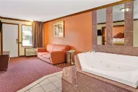 Travelodge by Wyndham Sellersburg / Louisville North