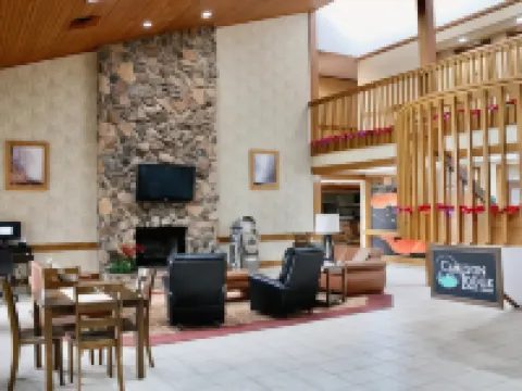 The Carlton Lodge Hotels in Adrian