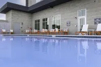 Holiday Inn GLENDALE - STADIUM & ENT DIST by IHG - Rooftop Pools