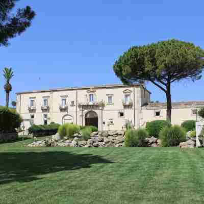Castello Camemi Hotel Exterior