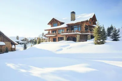 The ULTIMATE Ski In/Out! Gorgeous Home with Private Resort Access. Hotels near Spanish Peaks Mountain Club