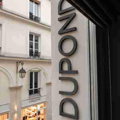Hôtel Dupond-Smith Hotel Exterior
