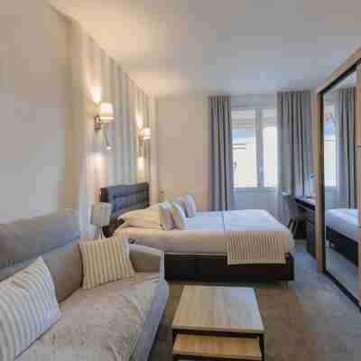 Hôtel le Saint Yves Rooms