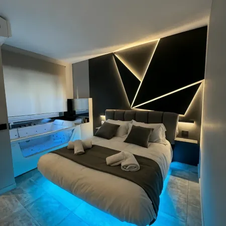 HeySuite - Luxury House - Roma Trastevere Отели рядом с достопримечательностью «Станция метро Marconi»