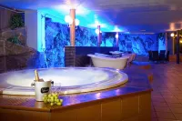Bohusgården Hotell & Konferens Hotels in Uddevalla