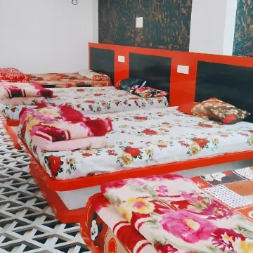 Varsha Room Service-Kamal Penter