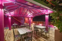 Sorenzo Maldives Hotel di Thoddoo
