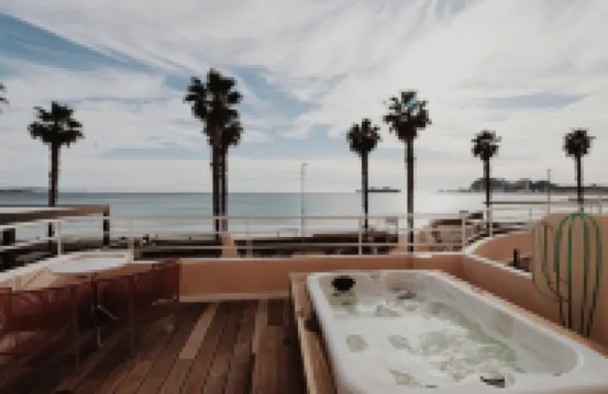 Le Rose Thé Hotels in La Ciotat