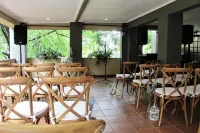 Monchique Boutique Guest House Hotels in West Rand