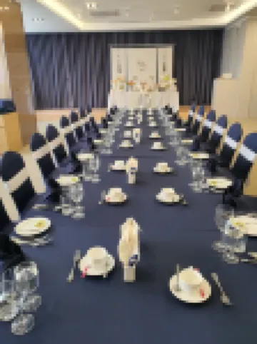 เรสต์ โฮเทล โรงแรมในคิมโพ