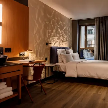 Letoh Letoh Sevilla Hotels near Palacio Arzobispal de Sevilla