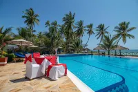 Sunny Palms Beach Bungalows - Pools