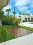 Mullet Bay Suites - Your Luxury Stay Awaits Hotels in Lowlands
