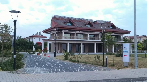Oyster Boutique Hotel فنادق في Colakli