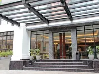 Jambuluwuk Thamrin Hotel Hotels near Bundaran HI