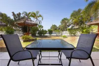 Warm Mineral Springs Motel - 2-Star