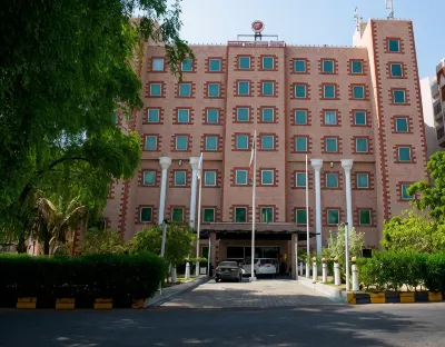 Ramee Guestline Hotel Hotels near Al Harthy Complex