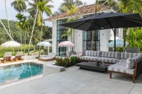 Miss Ceylon Unawatuna - Infinity Pools