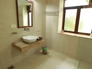 Amritara Poovath Beachfront Heritage