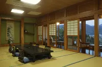 Kutsurogian Hotels in Minami-Uonuma