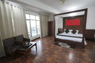 Mahadev Hotel and Resorts