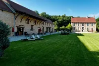 Domaine de la Pommeraye & Spa Hotels in Falaise