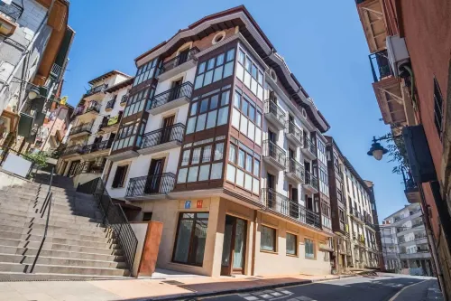 Mirotza Rooms and Apartments Hotels in Zarautz