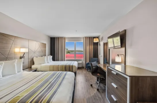 Country Inn & Suites by Radisson, Myrtle Beach, SC Hotels in der Nähe von Wheels of Yesteryear