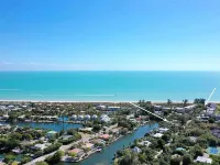 Tranquil Canal-Front Haven with Courtyard Oasis Hotels in Sanibel
