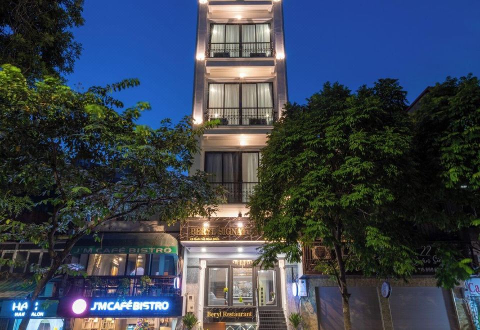 hotel overview picture