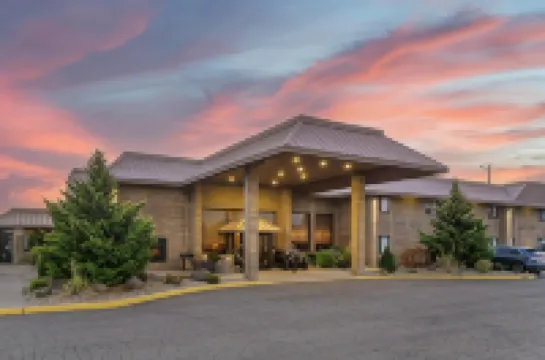 Best Western Plus Ahtanum Inn Hotels in Yakima County