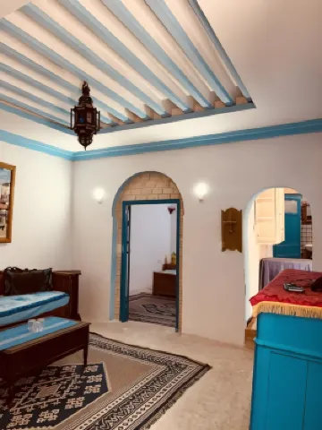 Dar Kenza Tunis Hotels near Avenue Habib Bourguiba