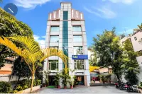 패브호텔 라크메 이그제큐티브 FC 로드 푸네 호텔