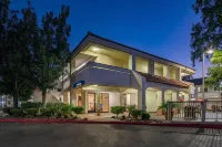 Motel 6 Thousand Oaks, CA فنادق في Newbury Park