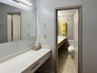 Studio 6 Suites Springfield, Oh
