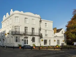 The Royal Adelaide Hotel